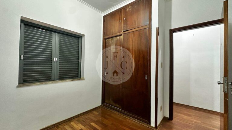 Casa Comercial à venda no Jardim São Luiz: