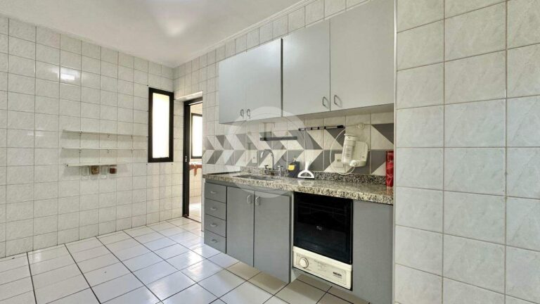 Apartamento para aluguel no Presidente Médici:
