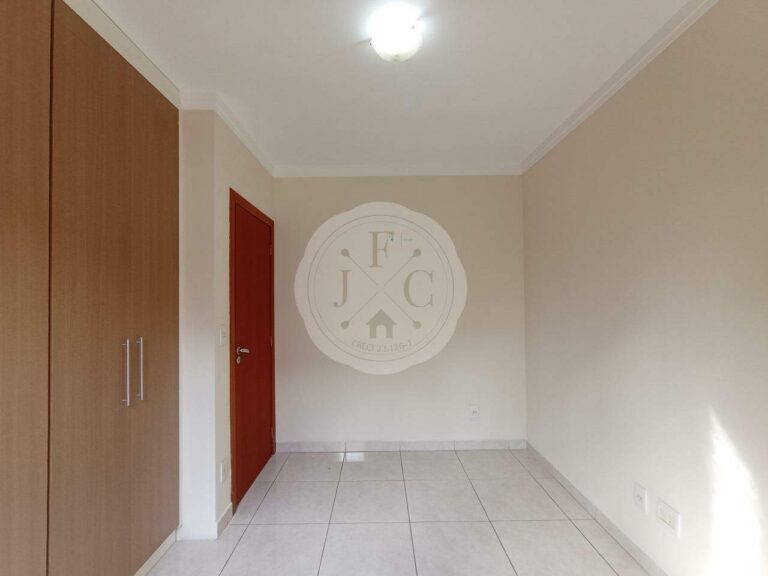 Apartamento Duplex para aluguel no Bosque das Juritis:
