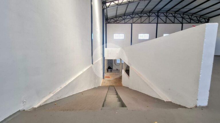 Galpão para aluguel no Vila Virgínia: