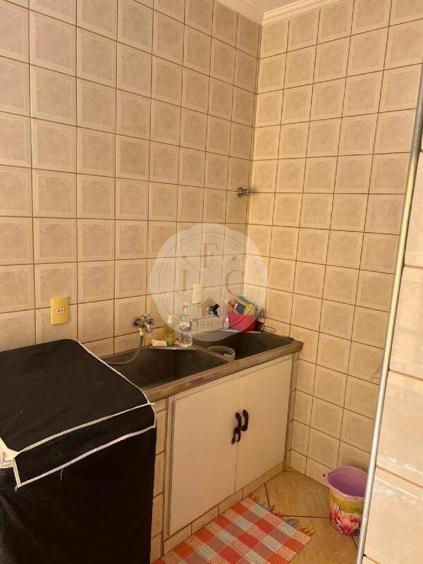 Casa à venda no Jardim Irajá: