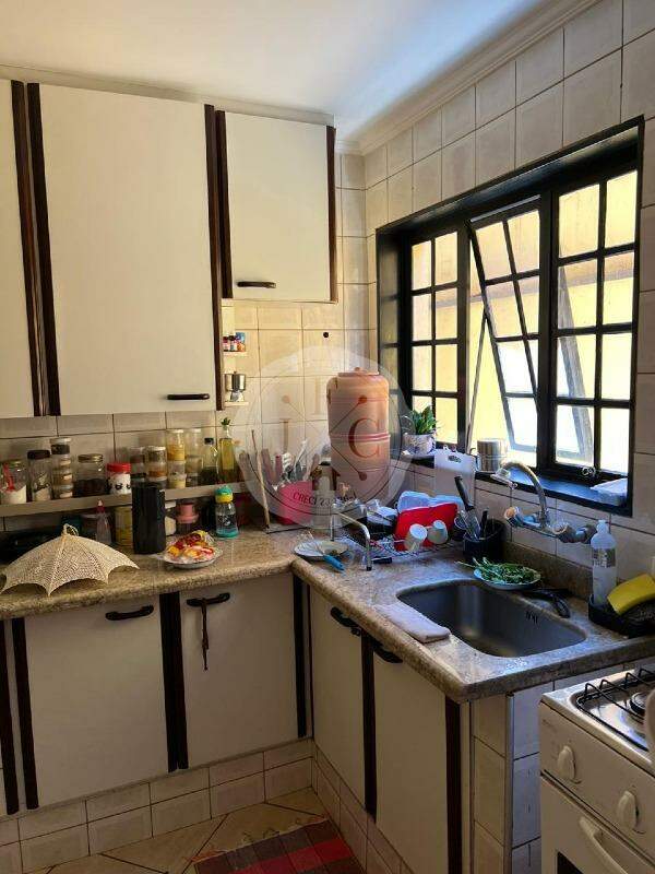 Casa à venda no Jardim Irajá:
