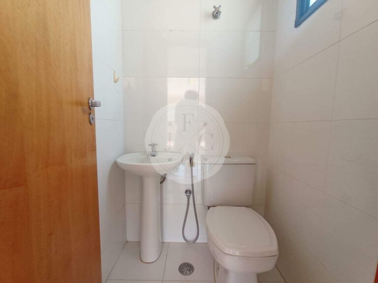 Apartamento Duplex para aluguel no Bosque das Juritis: