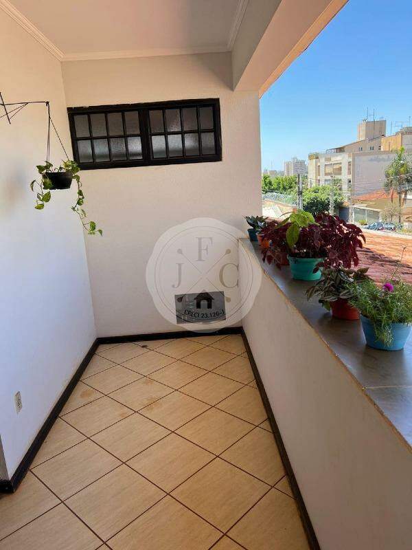 Casa à venda no Jardim Irajá: