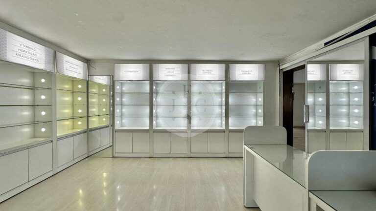 Casa Comercial à venda no Jardim São Luiz:
