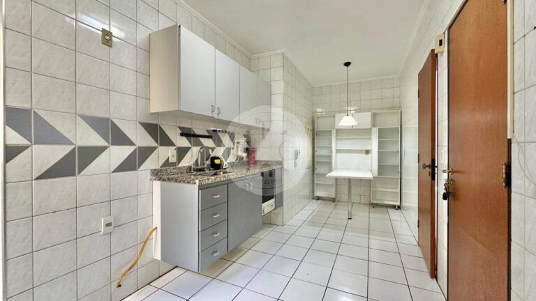 Apartamento para aluguel no Presidente Médici: