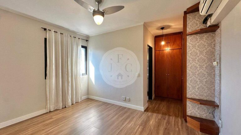 Apartamento para aluguel no Presidente Médici: