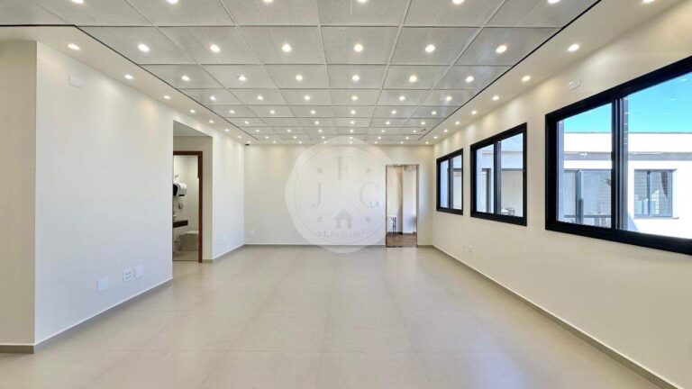 Prédio Comercial para aluguel no Jardim Califórnia: