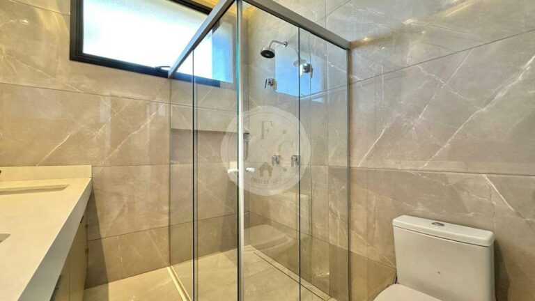 Casa em Condomínio à venda no Residencial e Empresarial Alphaville: